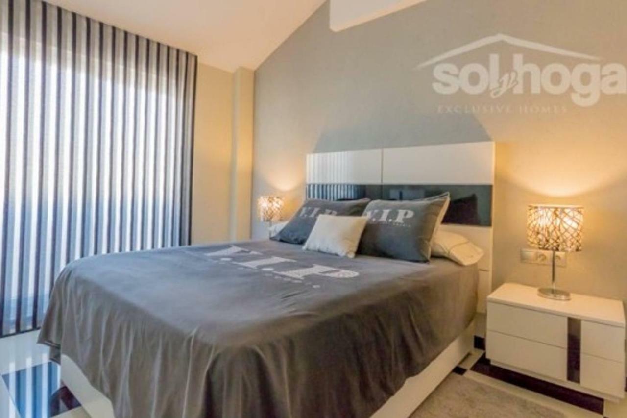 Malaga Benalmadena Puerto Marina Playa Vacacional Luxury Apartment Ngoại thất bức ảnh